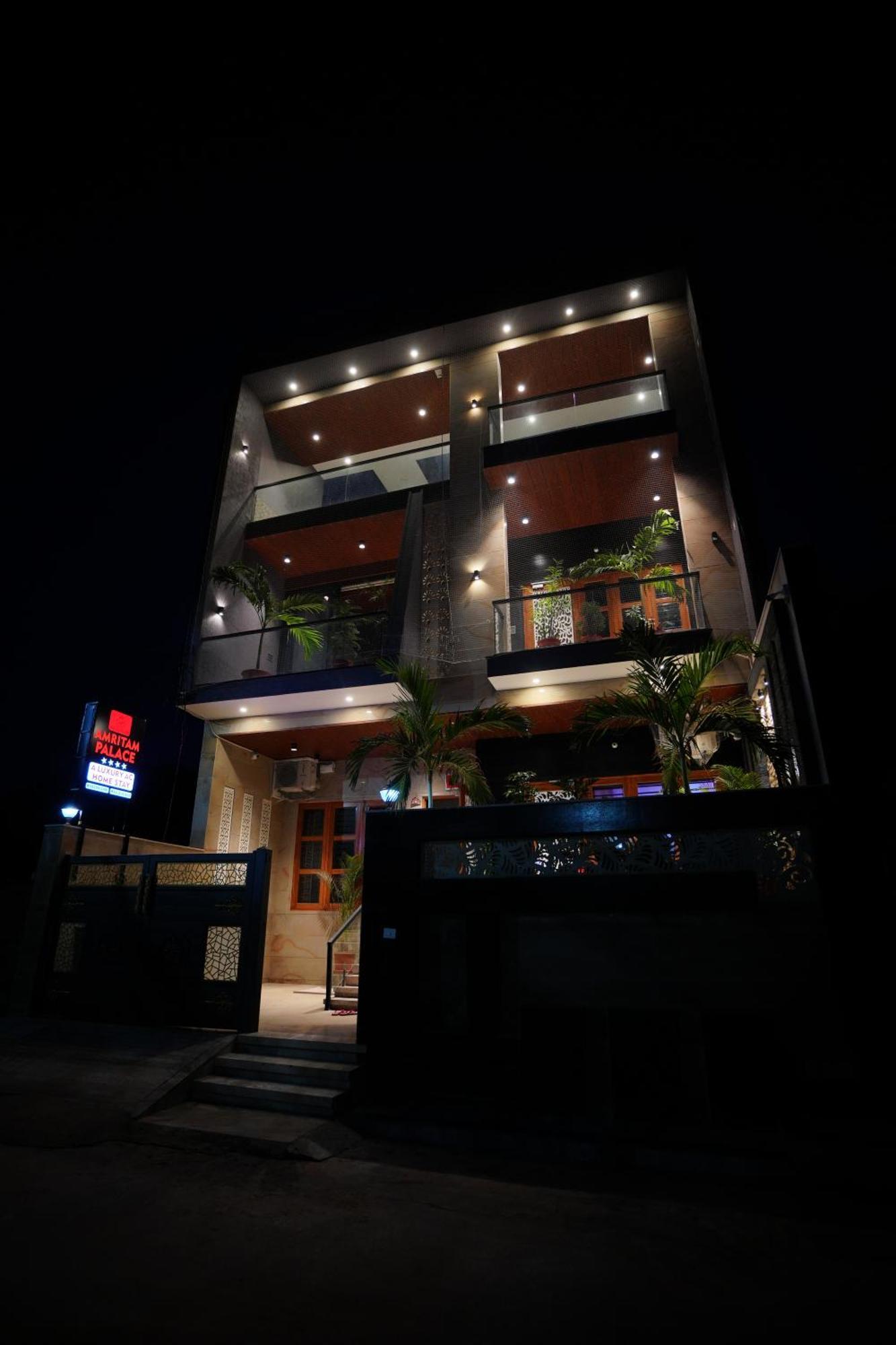 Amritam Palace A Luxury Ac Home Stay Ringas المظهر الخارجي الصورة