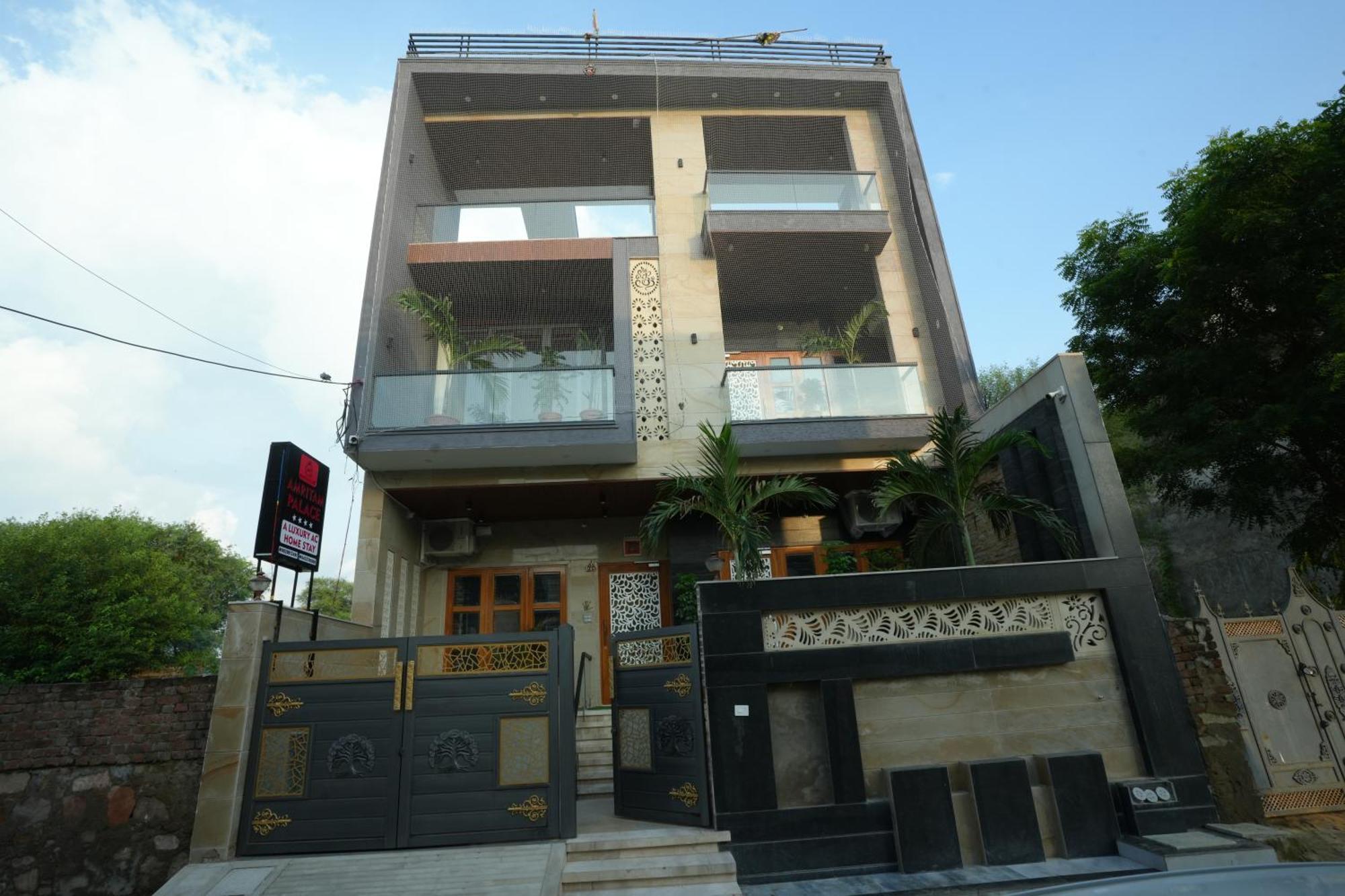 Amritam Palace A Luxury Ac Home Stay Ringas المظهر الخارجي الصورة